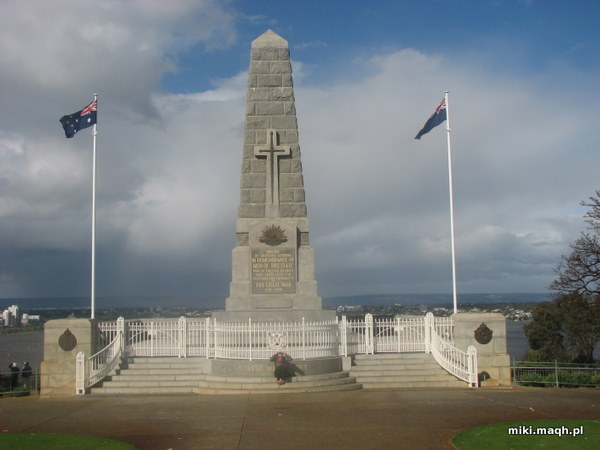 Kings Park War Memorial