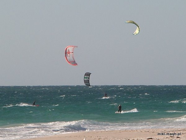 Kite surfers at Floreat Beach