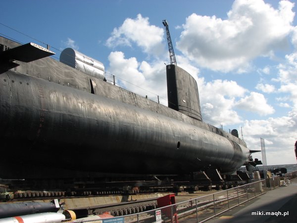 HMAS Ovens submarine