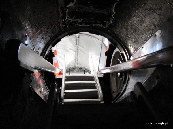 HMAS Ovens submarine