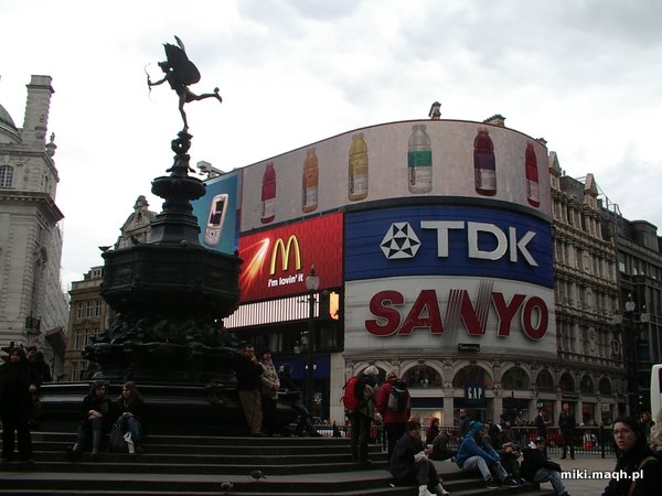 Piccadilly Circus