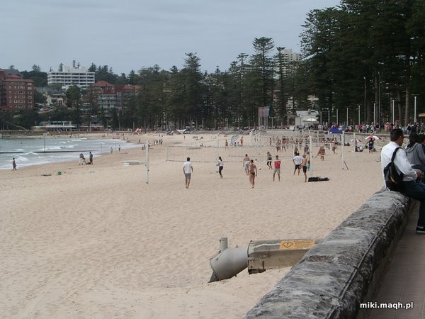 Plaza Manly
