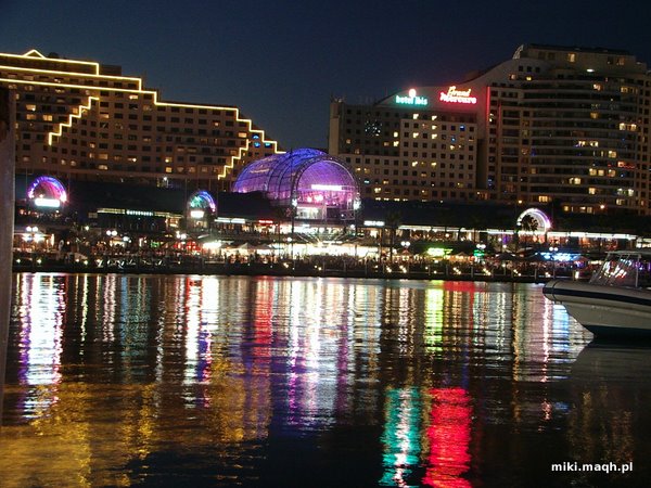 Sydney at night