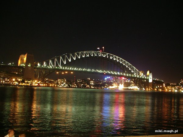 Sydney at night