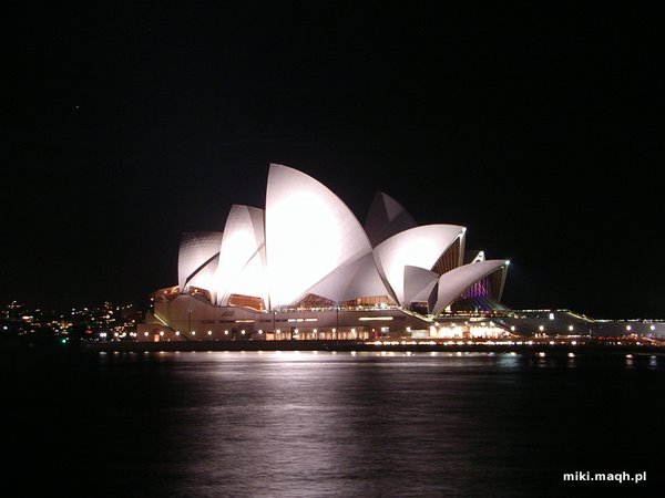 Sydney at night