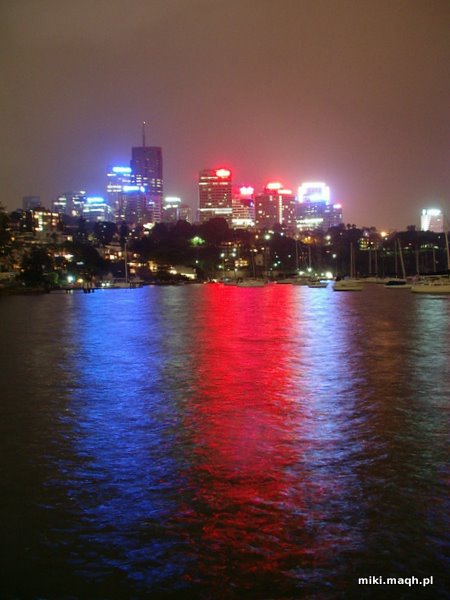 Sydney at night