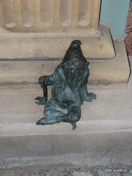 Wrocławskie krasnale - Klucznik Wrocławskie krasnale - Klucznik